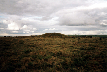 A roundbarrow at Windmill Hill, Wiltshire